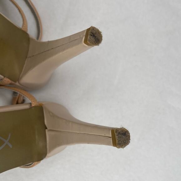 Kelsi Dagger  Hania strappy platform heels with flower embellishment sz 8.5 - Picture 4 of 12